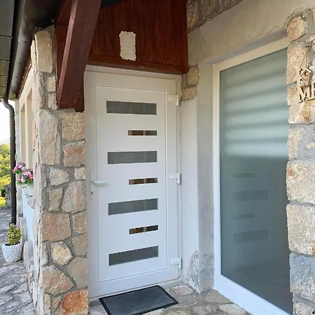 Kuca Za Iznajmljivanje Andrija Ljubuski Exterior photo